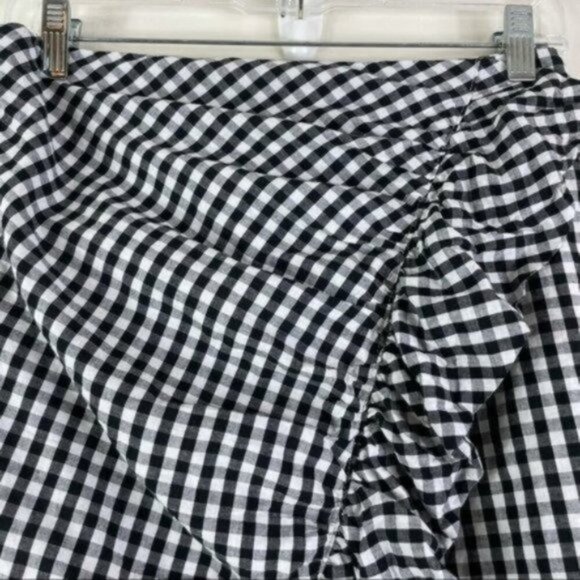 Lulu's Collegiate Gingham Ruffle Mini Skirt - Picture 2 of 6